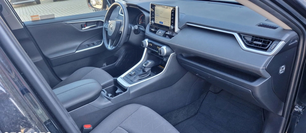 Toyota RAV4 cena 138900 przebieg: 60359, rok produkcji 2021 z Przedecz małe 301
